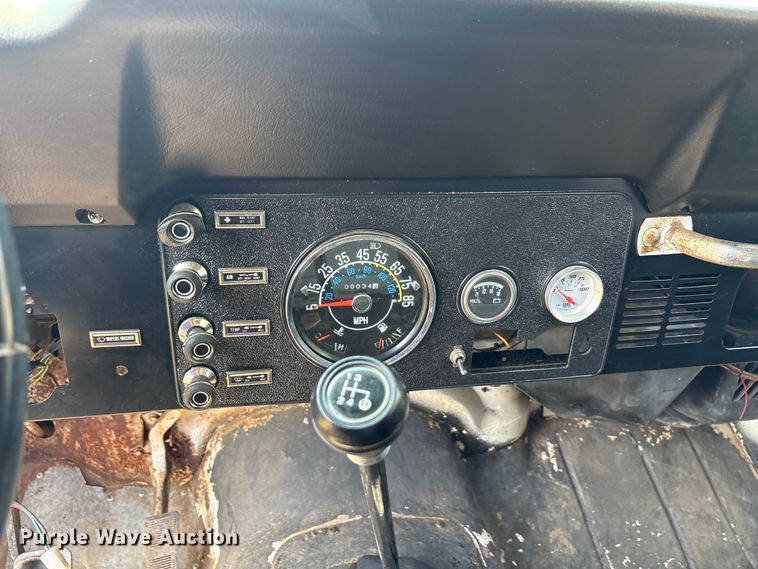 image for item EU0110 1981 Jeep CJ-8 Scrambler SUV