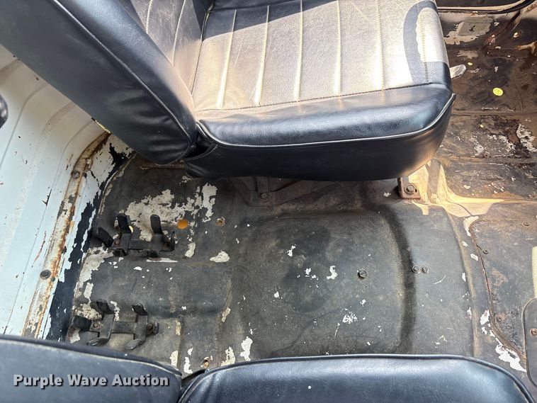 image for item EU0110 1981 Jeep CJ-8 Scrambler SUV