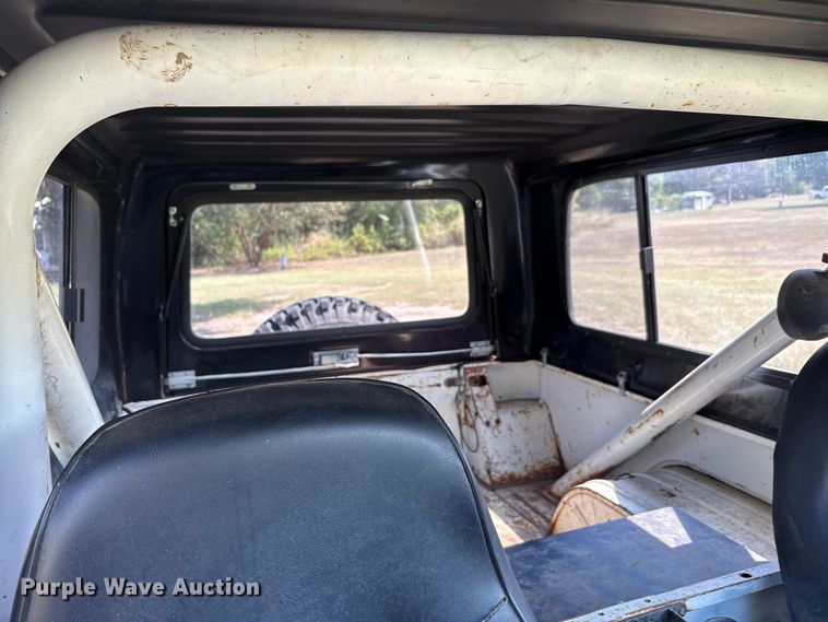 image for item EU0110 1981 Jeep CJ-8 Scrambler SUV