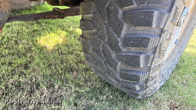 image for item EU0110 1981 Jeep CJ-8 Scrambler SUV