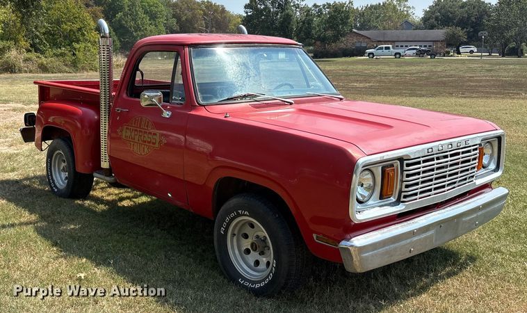image for item EU0112 1978 Dodge pickup truck