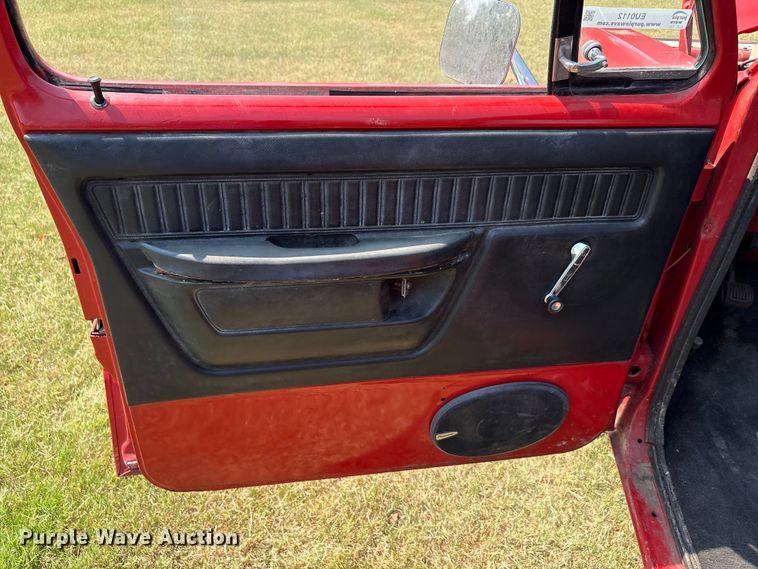 image for item EU0112 1978 Dodge pickup truck