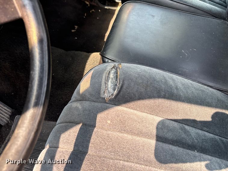 image for item EU0113 1979 Dodge D100 pickup truck