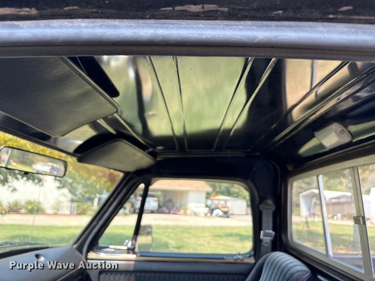 image for item EU0113 1979 Dodge D100 pickup truck