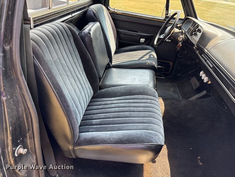 image for item EU0113 1979 Dodge D100 pickup truck