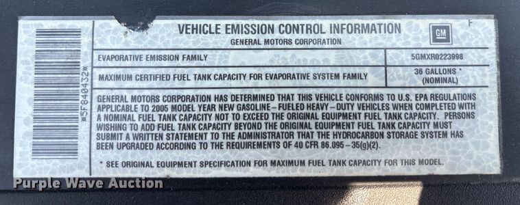 image for item EU0114 2005 GMC Sierra 2500HD Crew Cab pickup truck