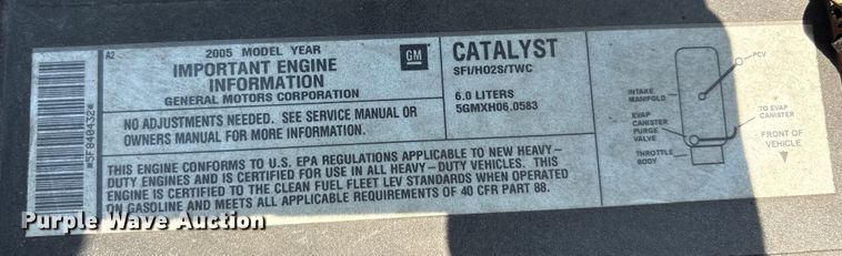 image for item EU0114 2005 GMC Sierra 2500HD Crew Cab pickup truck