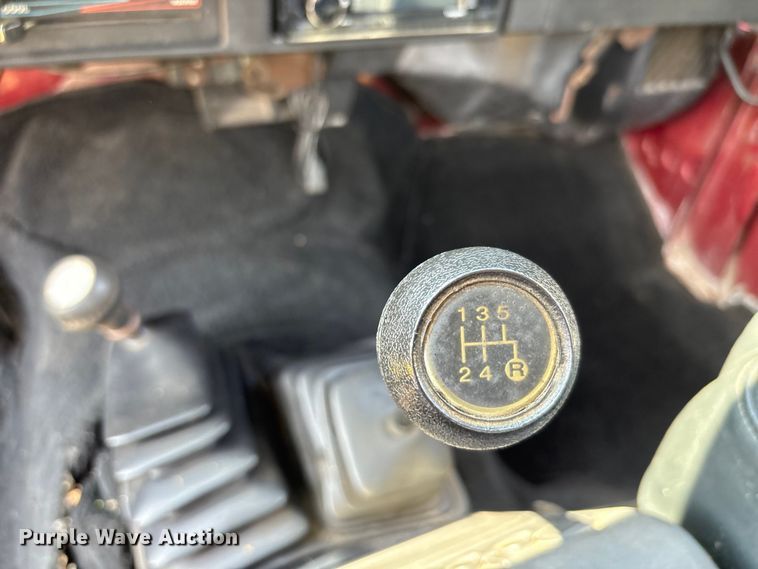 image for item EU0115 1987 Jeep Wrangler SUV