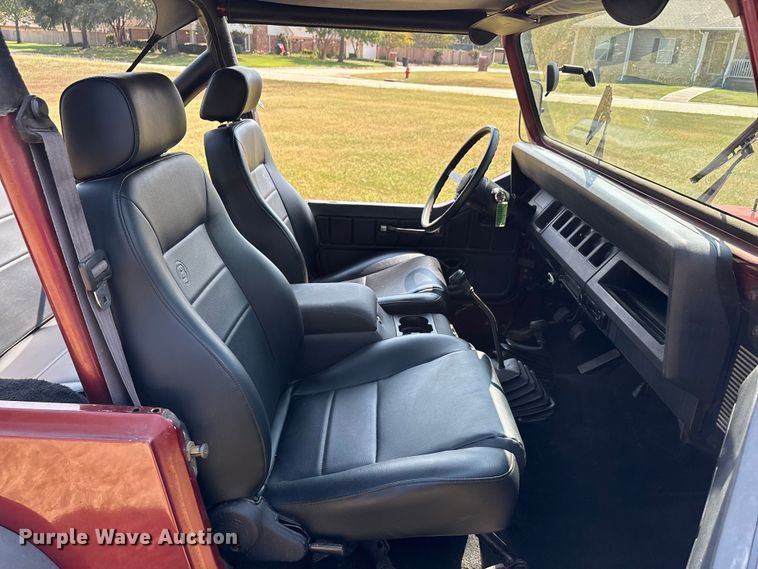 image for item EU0115 1987 Jeep Wrangler SUV