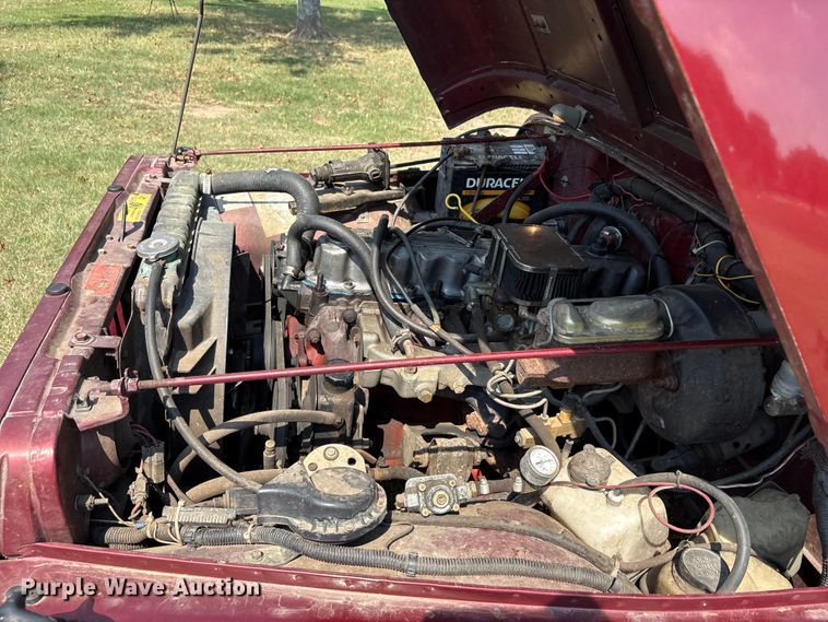 image for item EU0115 1987 Jeep Wrangler SUV