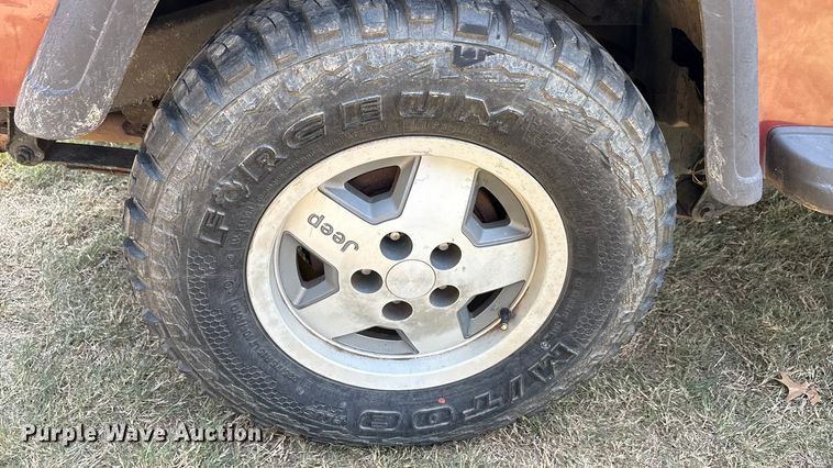 image for item EU0115 1987 Jeep Wrangler SUV