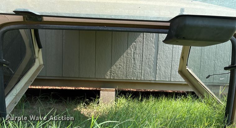 image for item EU0115 1987 Jeep Wrangler SUV