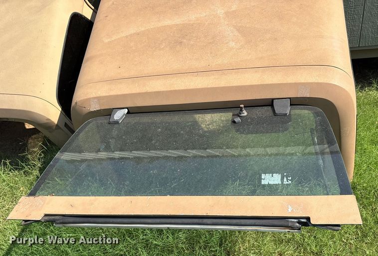 image for item EU0115 1987 Jeep Wrangler SUV