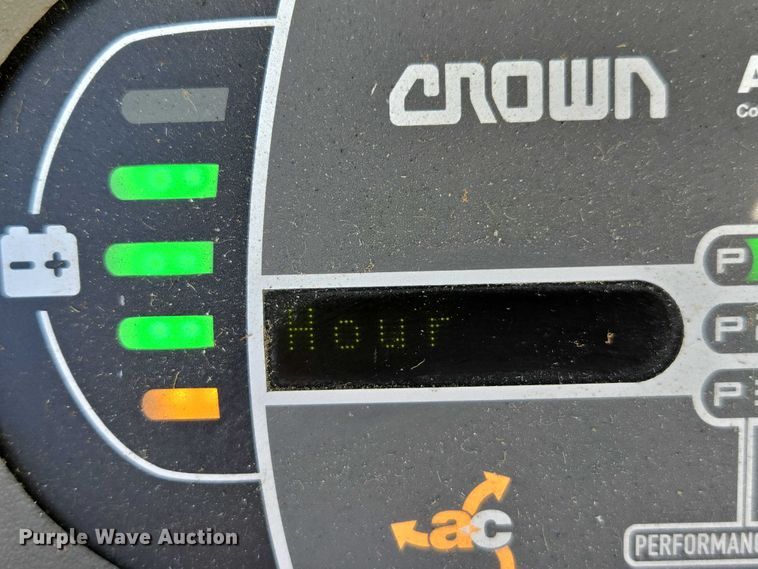 image for item EU2532 2017 Crown SP3520-30 order picker