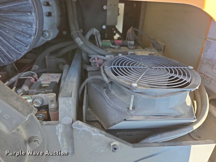 image for item EU2532 2017 Crown SP3520-30 order picker