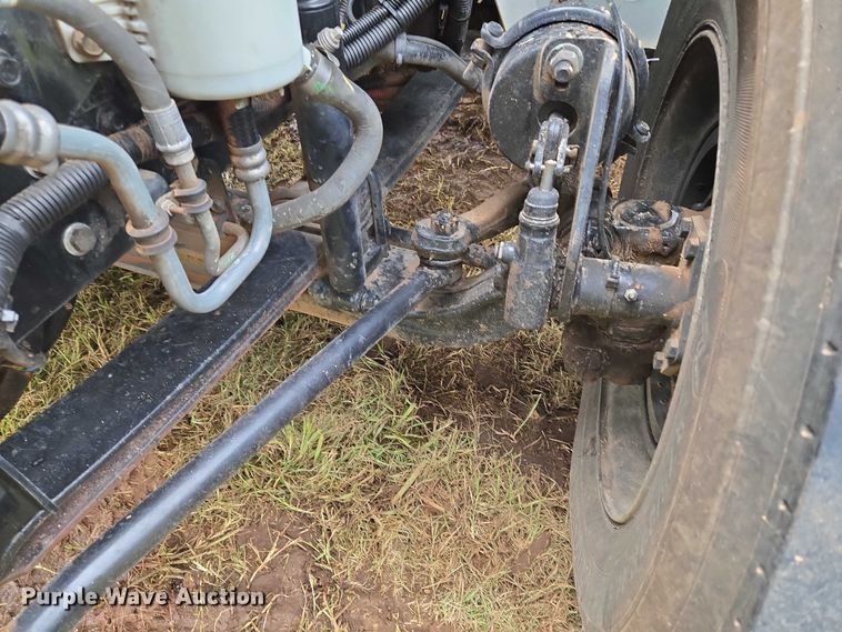 image for item EU3640 2016 International 4000 flatbed truck