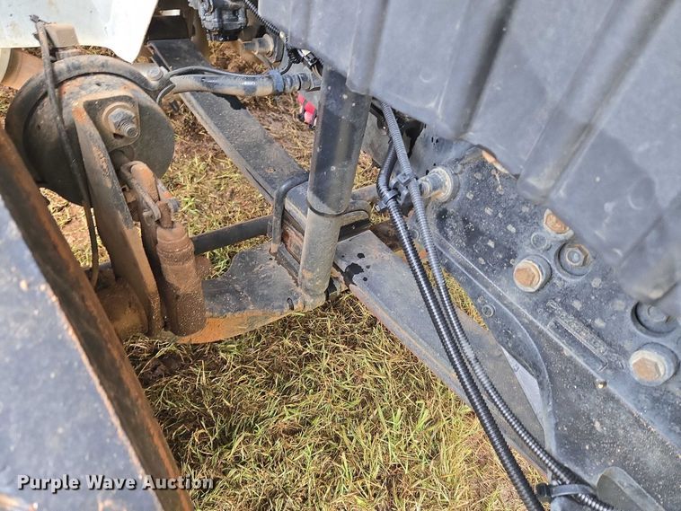 image for item EU3640 2016 International 4000 flatbed truck