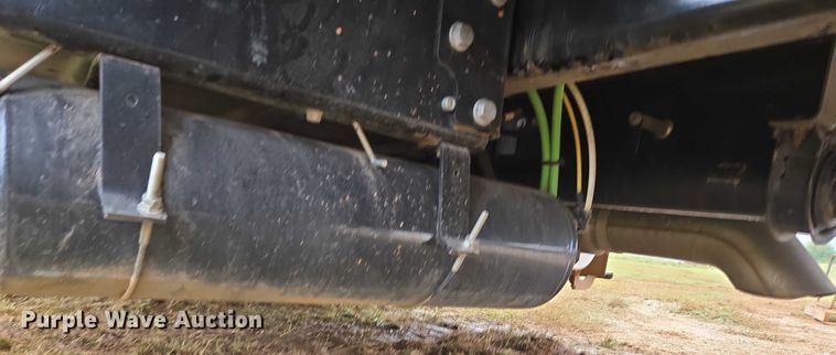 image for item EU3640 2016 International 4000 flatbed truck