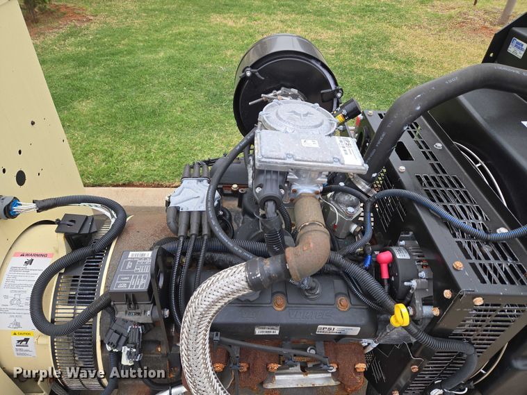 image for item EU3839 2013 Kohler 40REZG generator