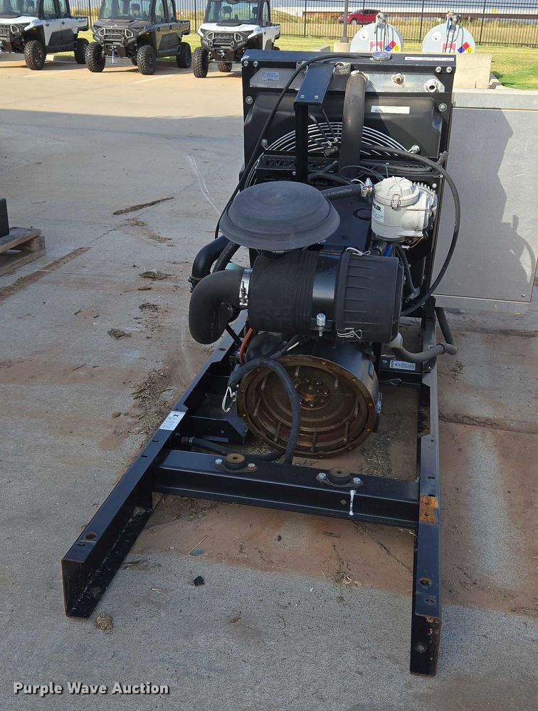 image for item EU3841 John Deere 4024TF281 engine