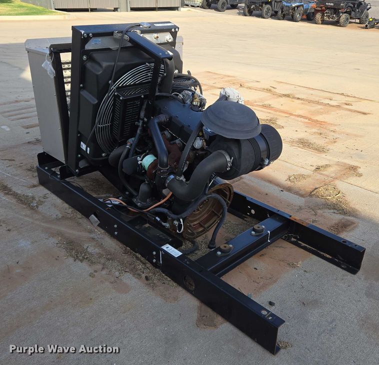 image for item EU3841 John Deere 4024TF281 engine