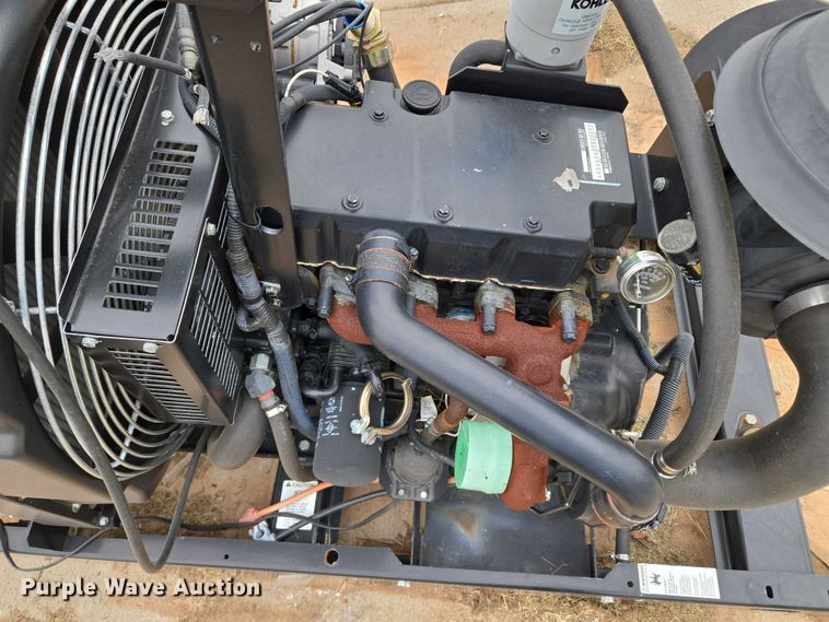 image for item EU3841 John Deere 4024TF281 engine