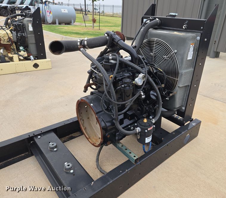 image for item EU3842 John Deere 3029TF270D engine