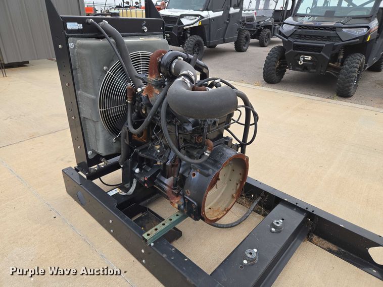 image for item EU3842 John Deere 3029TF270D engine