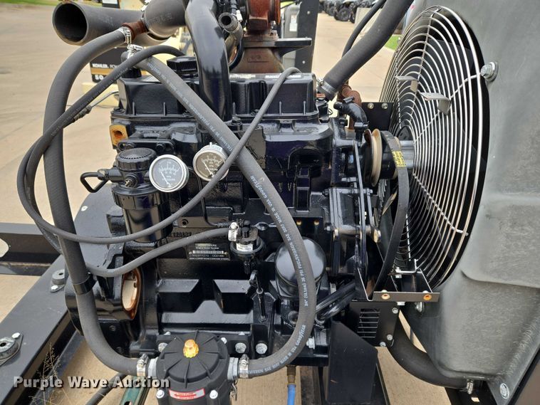 image for item EU3842 John Deere 3029TF270D engine