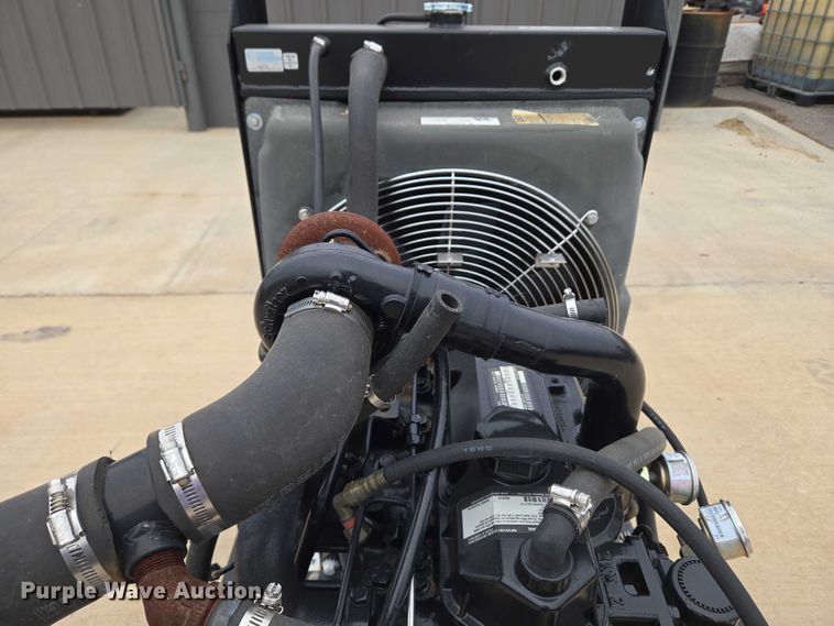 image for item EU3842 John Deere 3029TF270D engine