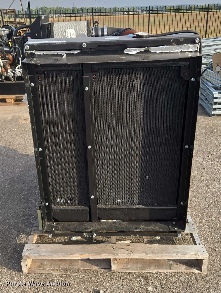 image for item EU3847 John Deere 4045HF285 engine