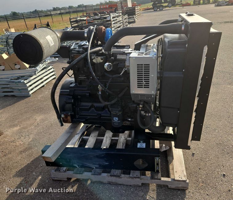 image for item EU3847 John Deere 4045HF285 engine