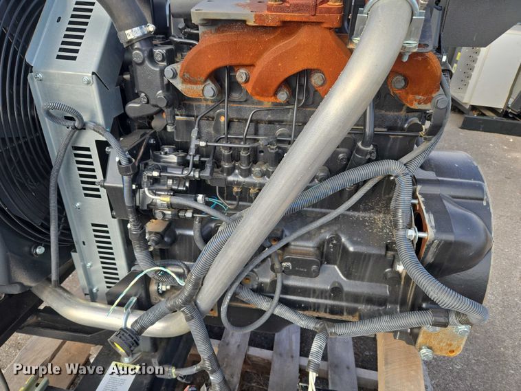 image for item EU3847 John Deere 4045HF285 engine