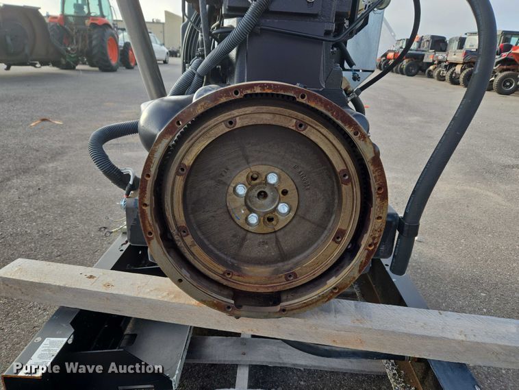 image for item EU3847 John Deere 4045HF285 engine