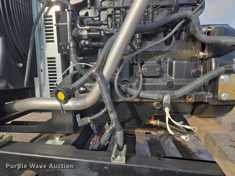 image for item EU3847 John Deere 4045HF285 engine