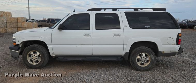 image for item EU3864 2005 Chevrolet Suburban SUV