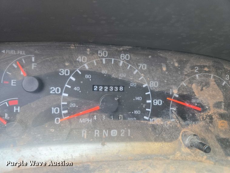 image for item EU3897 2000 Ford F550 Super Duty XLT flatbed truck