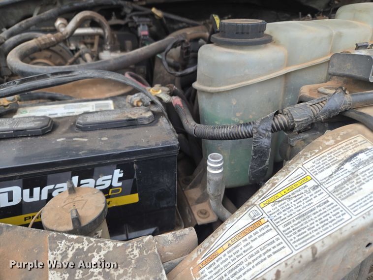 image for item EU3897 2000 Ford F550 Super Duty XLT flatbed truck