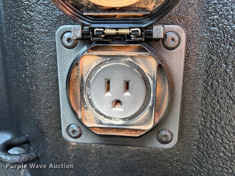 image for item EU4697 2021 Chevrolet Silverado 1500 Crew Cab pickup truck