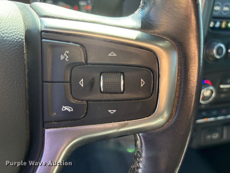 image for item EU4697 2021 Chevrolet Silverado 1500 Crew Cab pickup truck