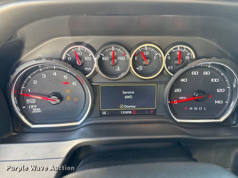 image for item EU4697 2021 Chevrolet Silverado 1500 Crew Cab pickup truck