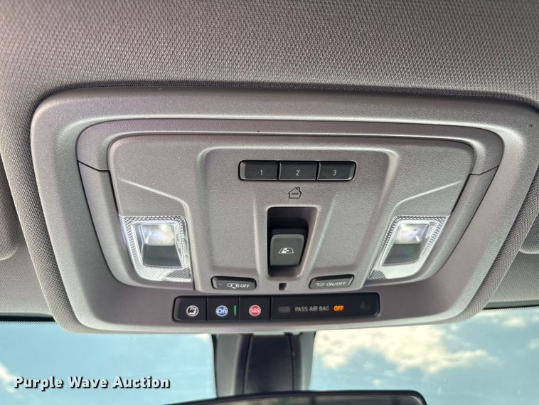 image for item EU4697 2021 Chevrolet Silverado 1500 Crew Cab pickup truck