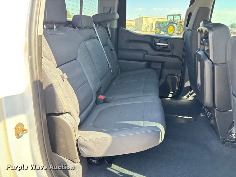 image for item EU4697 2021 Chevrolet Silverado 1500 Crew Cab pickup truck