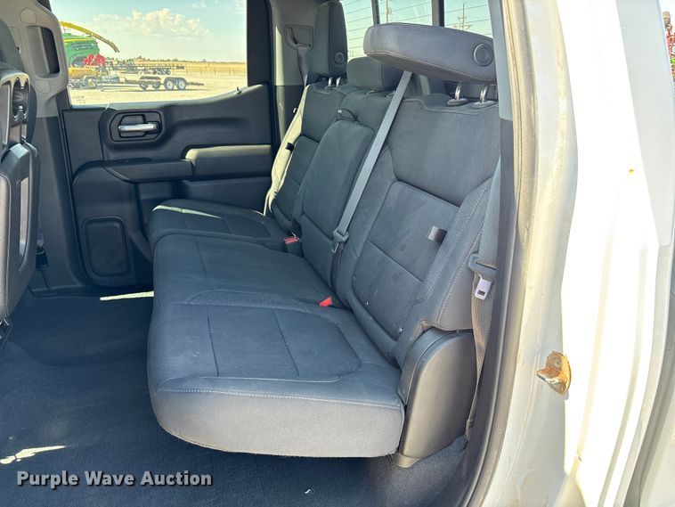 image for item EU4697 2021 Chevrolet Silverado 1500 Crew Cab pickup truck