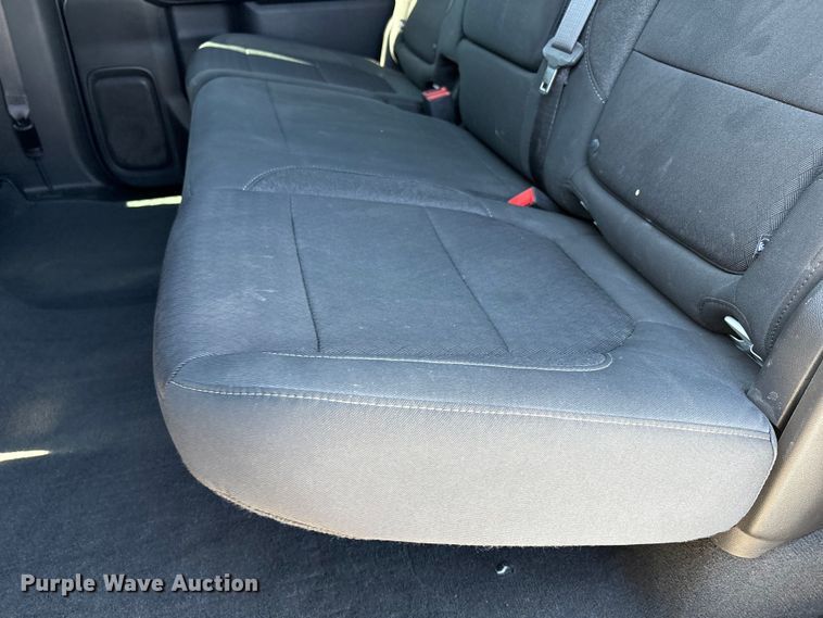 image for item EU4697 2021 Chevrolet Silverado 1500 Crew Cab pickup truck