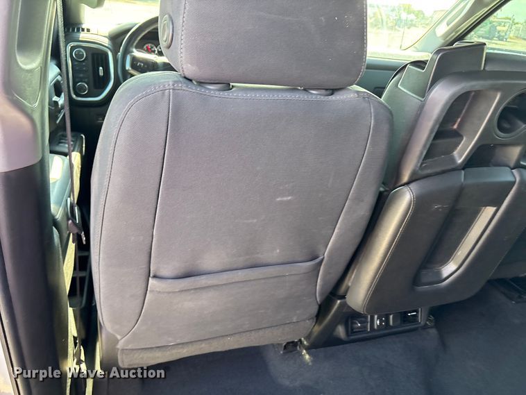 image for item EU4697 2021 Chevrolet Silverado 1500 Crew Cab pickup truck