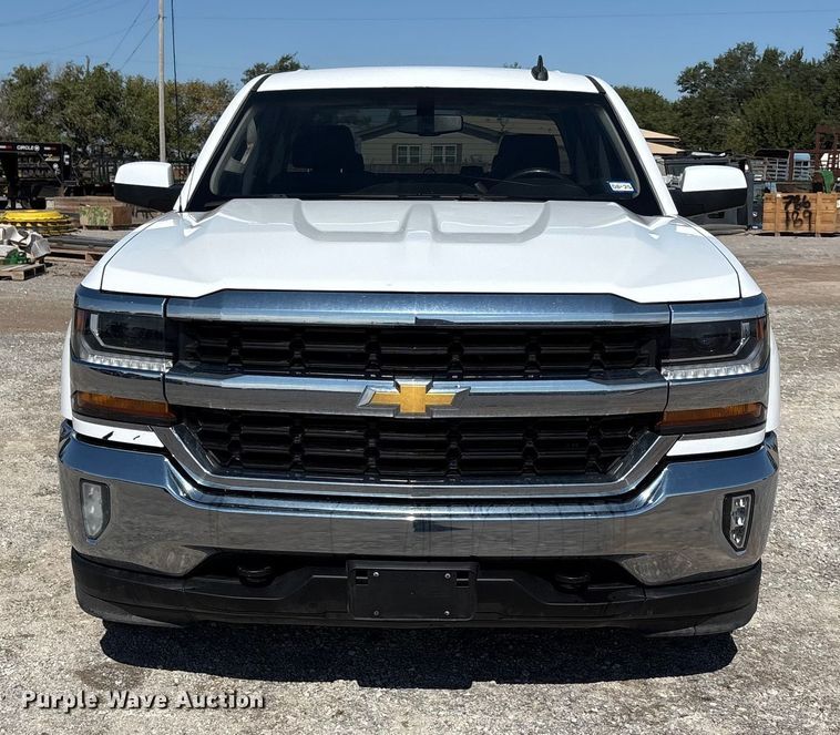 image for item EU4698 2017 Chevrolet Silverado 1500 Crew Cab pickup truck