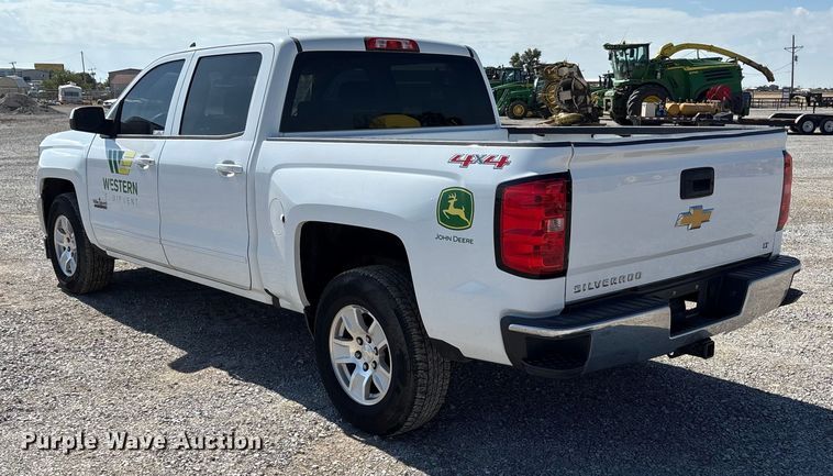 image for item EU4698 2017 Chevrolet Silverado 1500 Crew Cab pickup truck