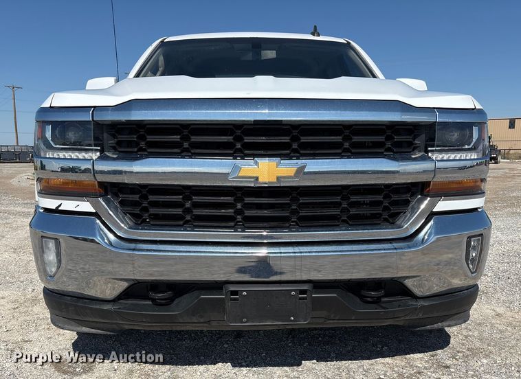 image for item EU4698 2017 Chevrolet Silverado 1500 Crew Cab pickup truck