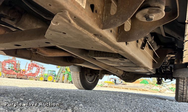 image for item EU4698 2017 Chevrolet Silverado 1500 Crew Cab pickup truck